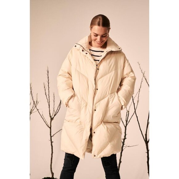 NWT CREAM Nisa Winter Off White Down Puffer Jacket - Picture 10 of 13